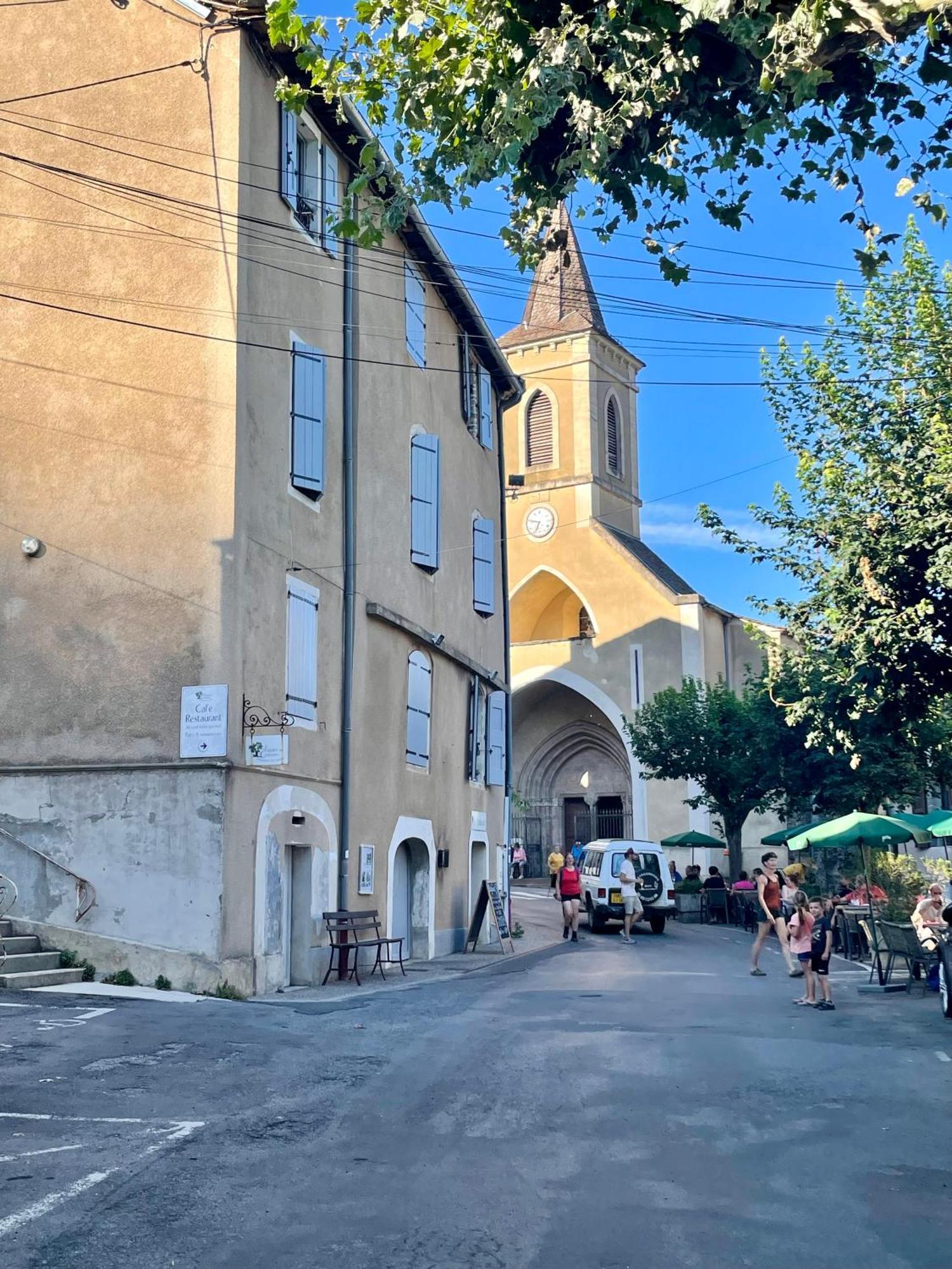 T2 Renove Avec Terrasse Au Coeur Des Cevennes Apartment Saint-Germain-de-Calberte Exterior foto